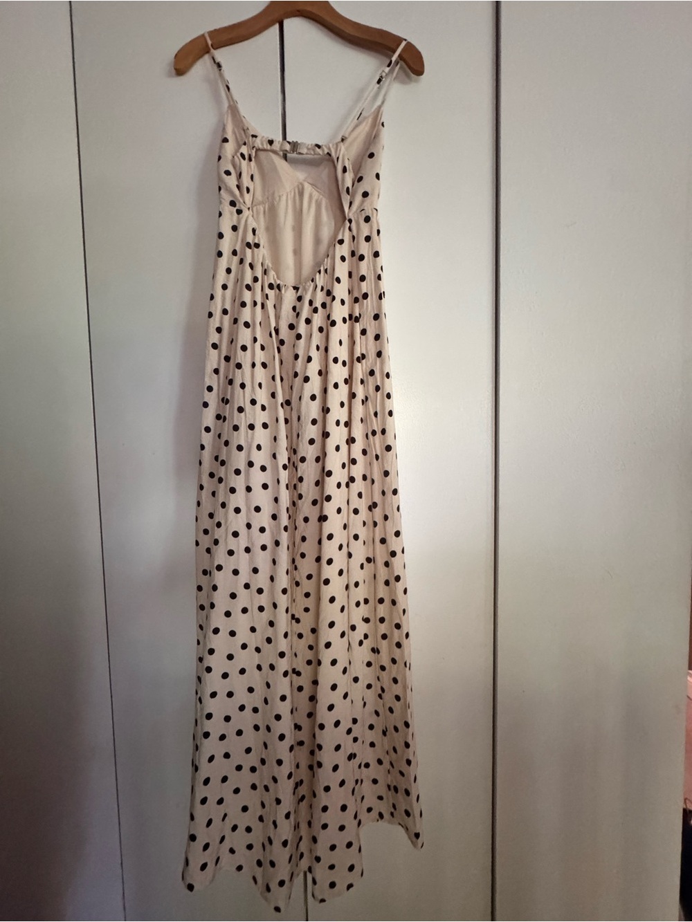 Abercrombie & Fitch Cream Maxi Dress with Black Polka Dots Built-in Bra - Picture 4 of 8
